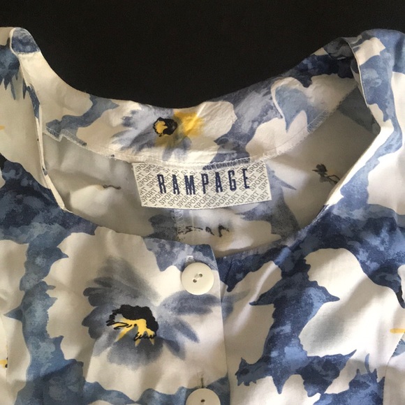 Antic romper - Picture 3 of 3